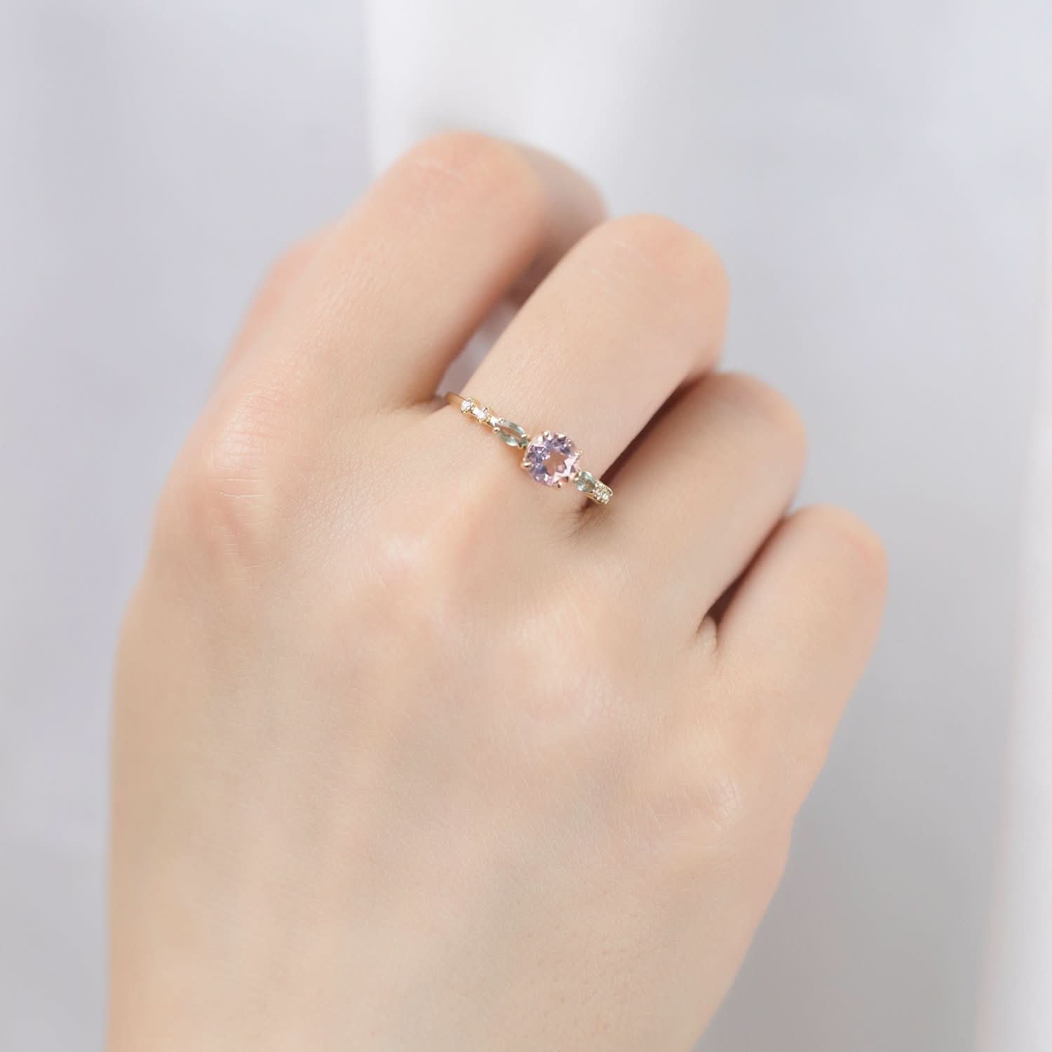 18k Solid Gold Pastel Sapphire Ring with Diamond Accents - Melbourne, Australia